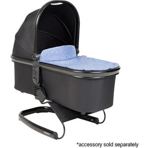 Phil & Teds Snug Carrycot Sky on Lazy ted