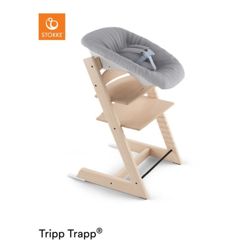 Stokke Tripp Trapp Chair Oak Natural and Newborn Set